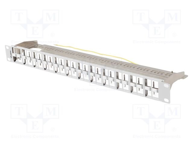 Patch panel; white; Number of ports: 48; Standard: 19"; rack 19"